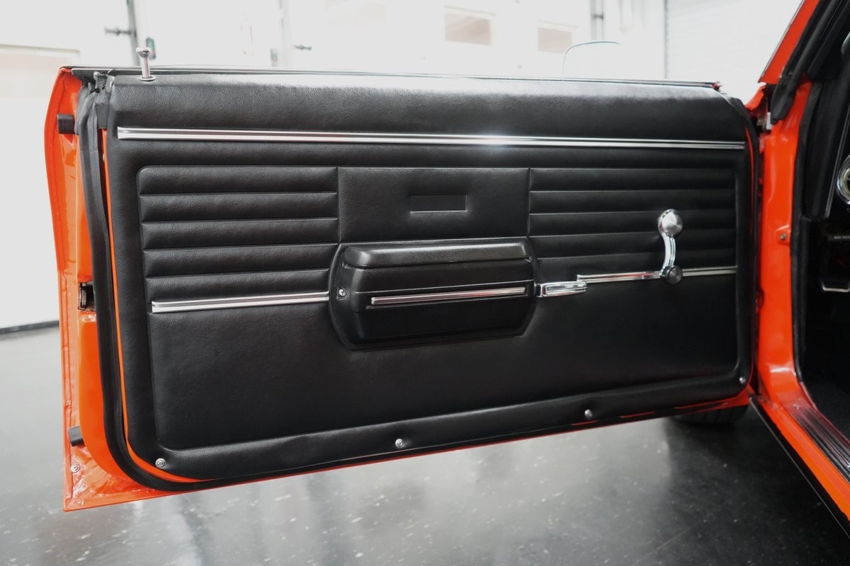 Chevrolet-Camaro-1968-34