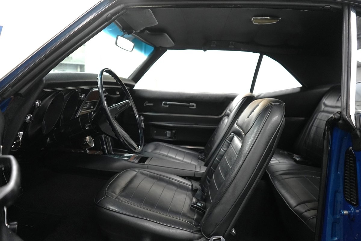 Chevrolet-Camaro-1968-35