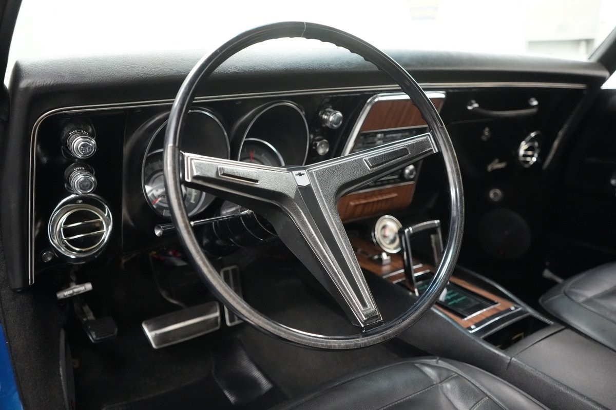 Chevrolet-Camaro-1968-38
