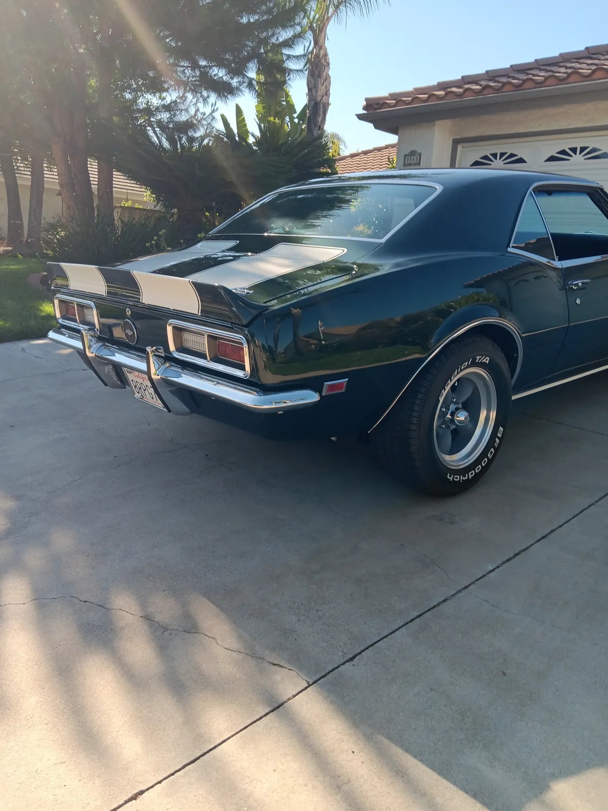 Chevrolet-Camaro-1968-British-Green-Black-8