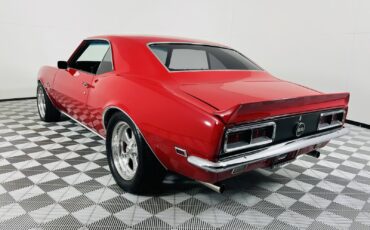 Chevrolet-Camaro-1968-Coupe-10