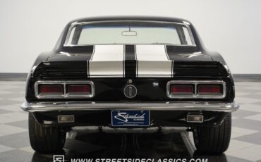 Chevrolet-Camaro-1968-Coupe-10