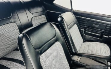 Chevrolet-Camaro-1968-Coupe-19