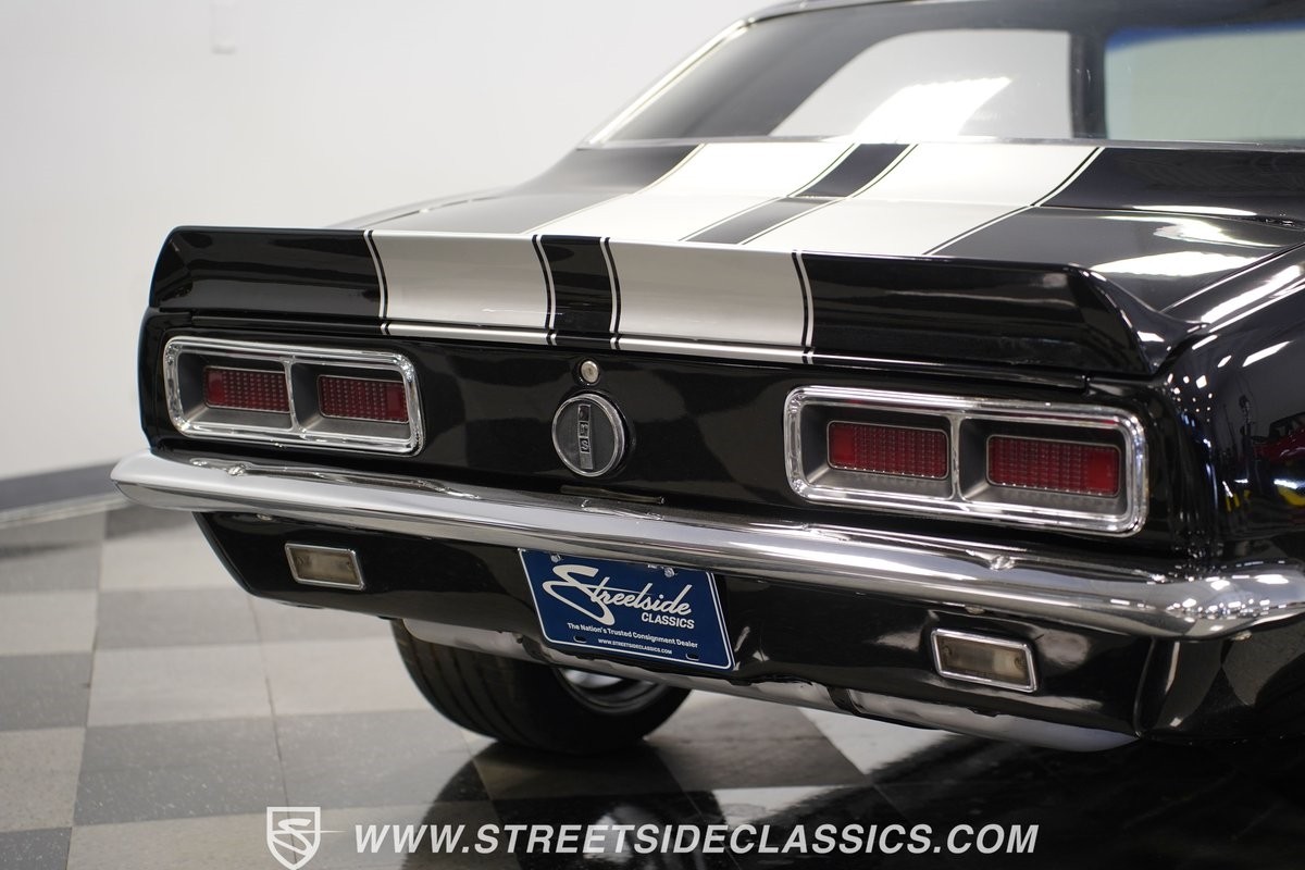 Chevrolet-Camaro-1968-Coupe-26