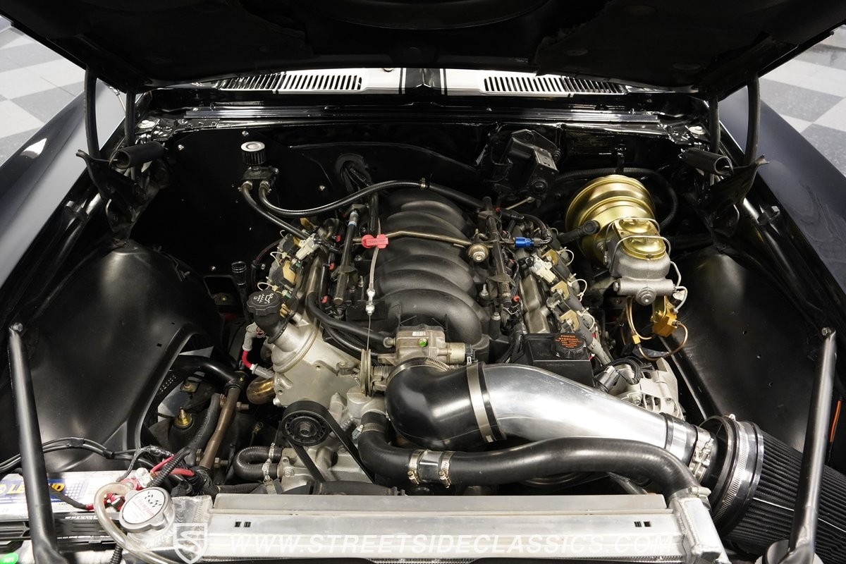 Chevrolet-Camaro-1968-Coupe-33