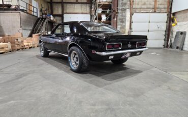 Chevrolet-Camaro-1968-Coupe