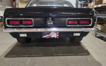 Chevrolet-Camaro-1968-Coupe-7