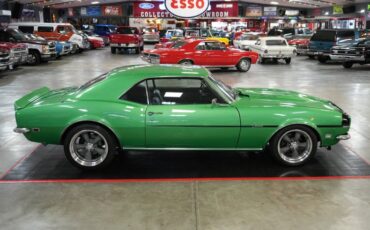 Chevrolet-Camaro-1968-Green-Black-18