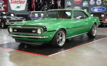 Chevrolet-Camaro-1968-Green-Black-21