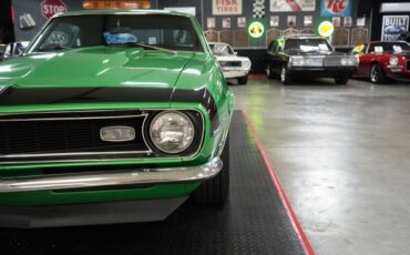 Chevrolet-Camaro-1968-Green-Black-30