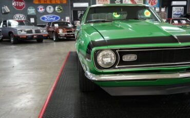 Chevrolet-Camaro-1968-Green-Black-31