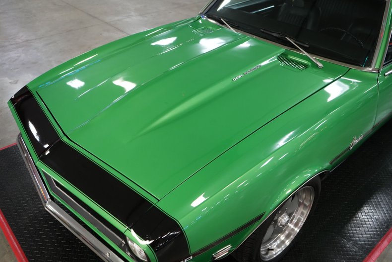 Chevrolet-Camaro-1968-Green-Black-32