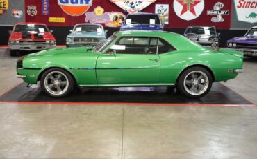Chevrolet-Camaro-1968-Green-Black-6