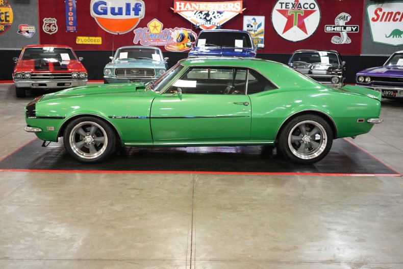 Chevrolet-Camaro-1968-Green-Black-6