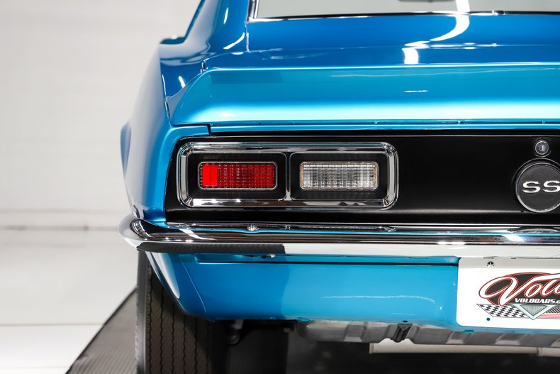 Chevrolet-Camaro-1968-Lemans-Blue-Black-38