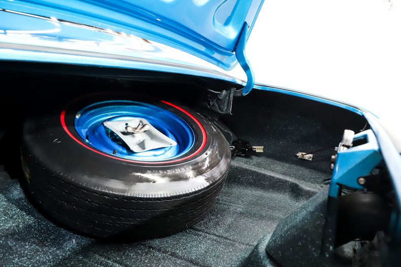 Chevrolet-Camaro-1968-Lemans-Blue-Black-49