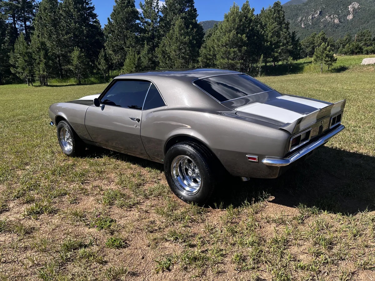 Chevrolet-Camaro-1968