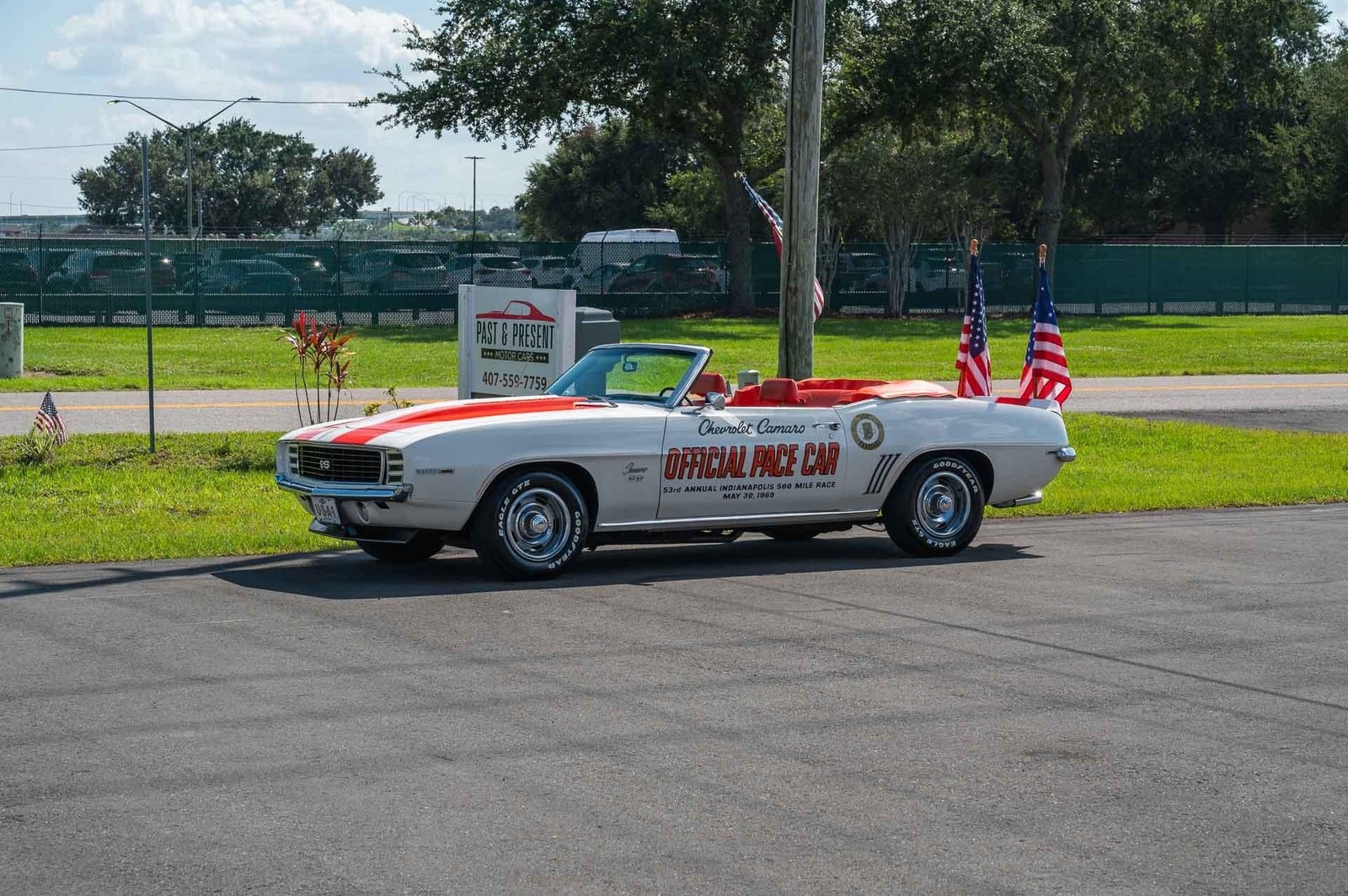 Chevrolet-Camaro-1969-2-Door-22