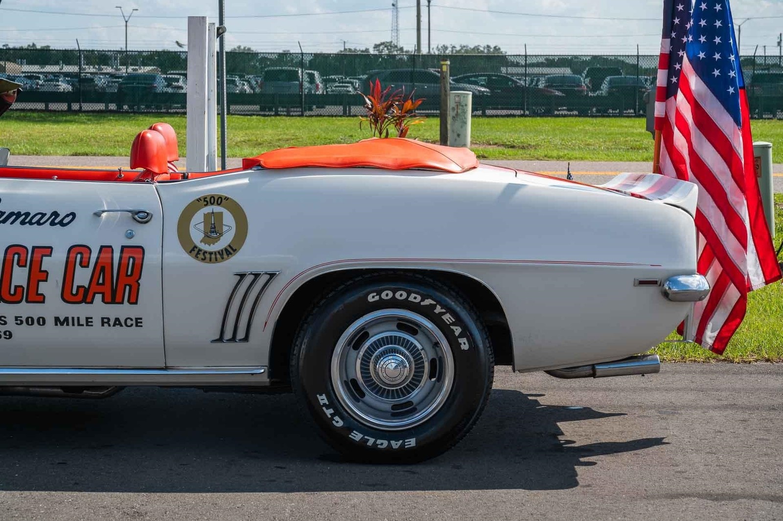Chevrolet-Camaro-1969-2-Door-26