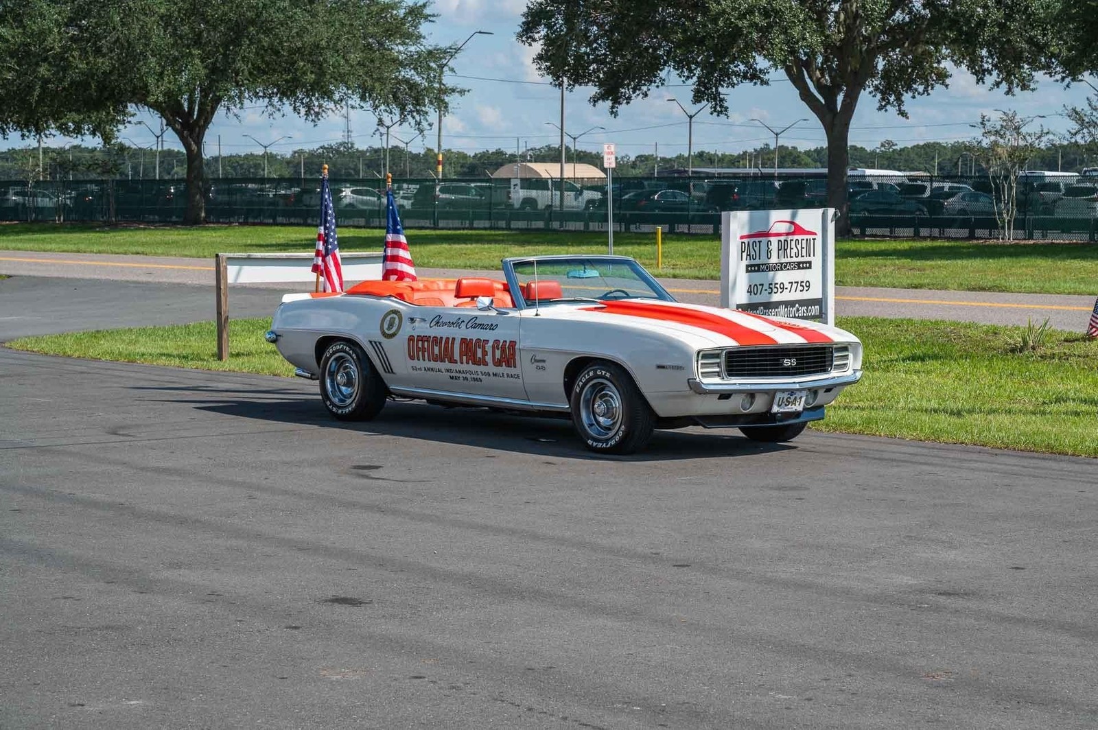 Chevrolet-Camaro-1969-2-Door-8