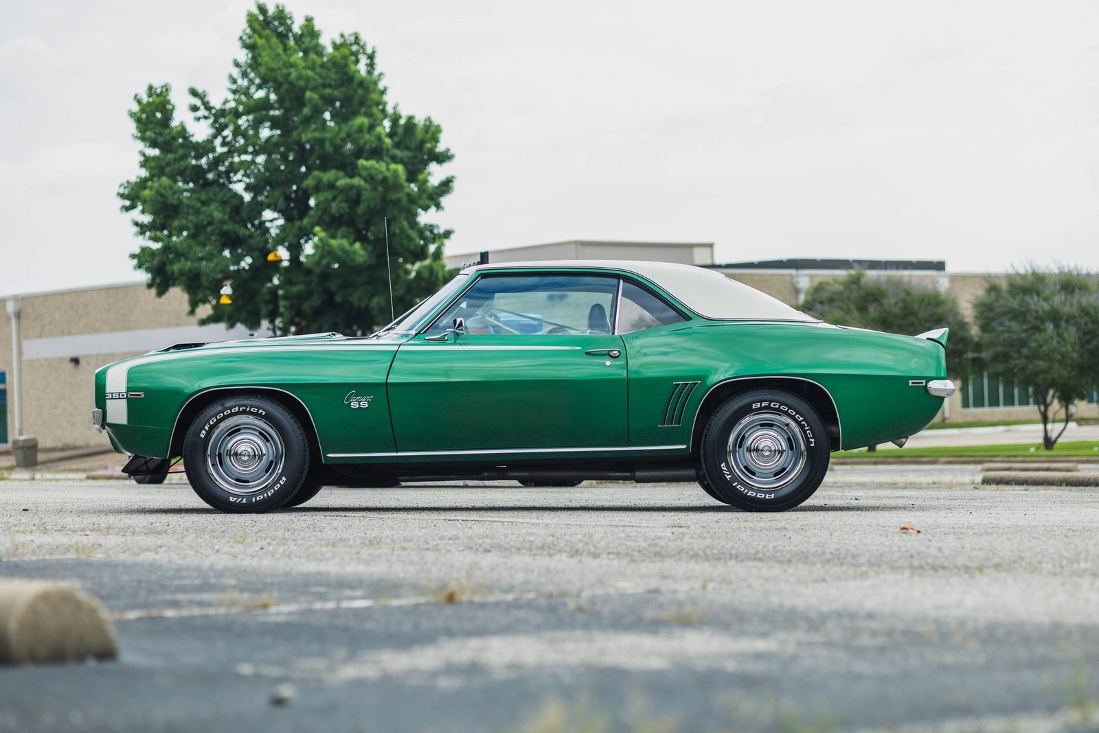 Chevrolet-Camaro-1969-2D-Coupe-26