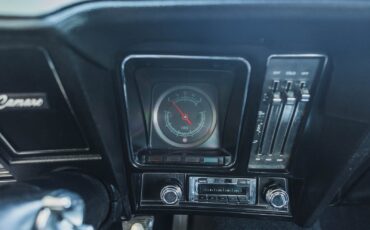 Chevrolet-Camaro-1969-2D-Coupe-34