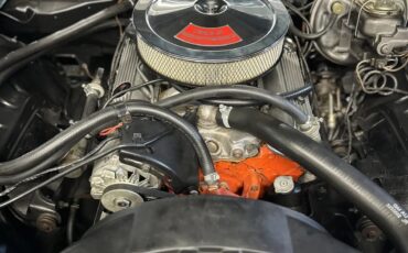 Chevrolet-Camaro-1969-Azure-Turquoise-Black-Standard-Interior-13