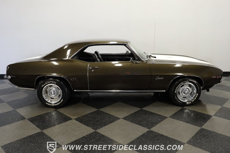 Chevrolet-Camaro-1969-Burnished-Brown-Black-10
