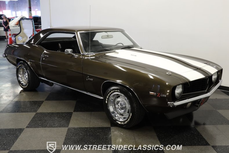 Chevrolet-Camaro-1969-Burnished-Brown-Black-11