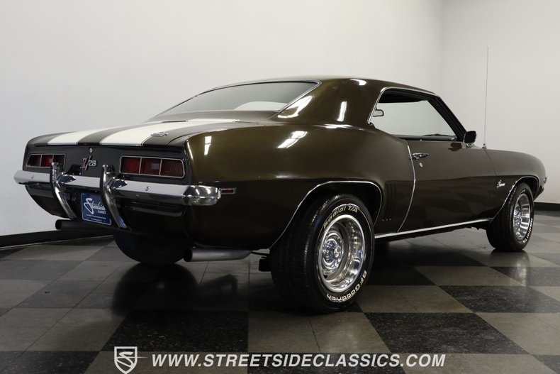 Chevrolet-Camaro-1969-Burnished-Brown-Black-29