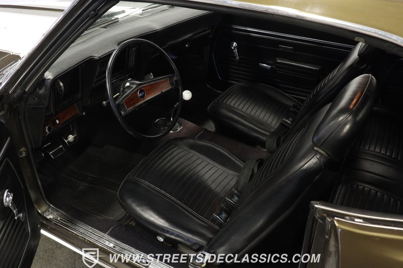 Chevrolet-Camaro-1969-Burnished-Brown-Black-3