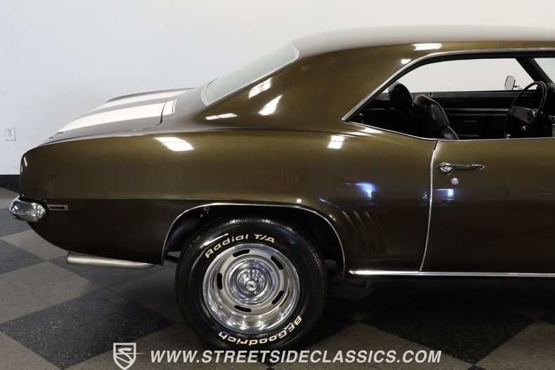 Chevrolet-Camaro-1969-Burnished-Brown-Black-31
