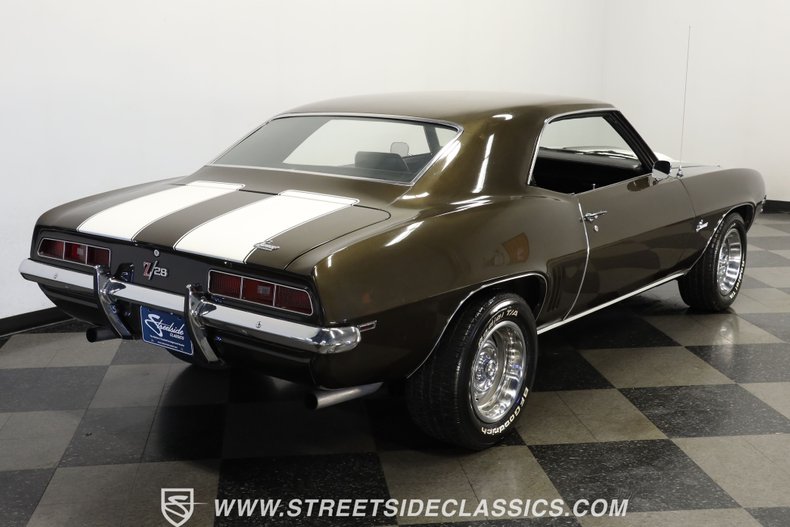Chevrolet-Camaro-1969-Burnished-Brown-Black-8