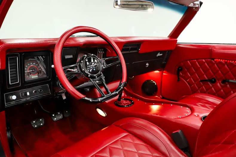 Chevrolet-Camaro-1969-Charcoal-Gray-Red-1