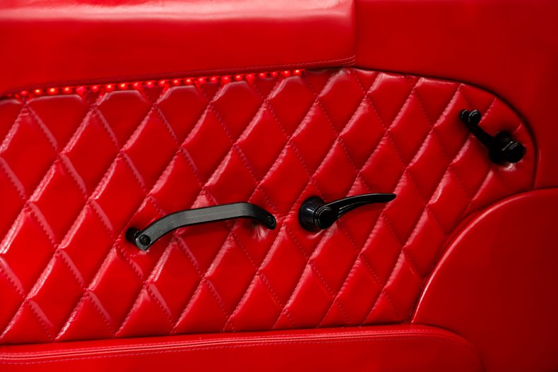 Chevrolet-Camaro-1969-Charcoal-Gray-Red-15