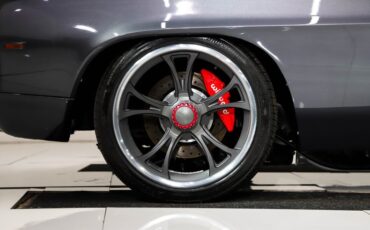 Chevrolet-Camaro-1969-Charcoal-Gray-Red-45