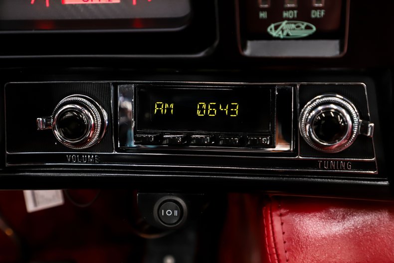 Chevrolet-Camaro-1969-Charcoal-Gray-Red-8