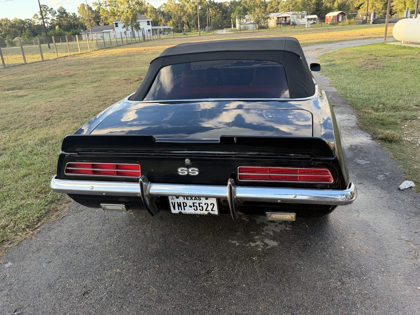 Chevrolet-Camaro-1969-Convertible-10