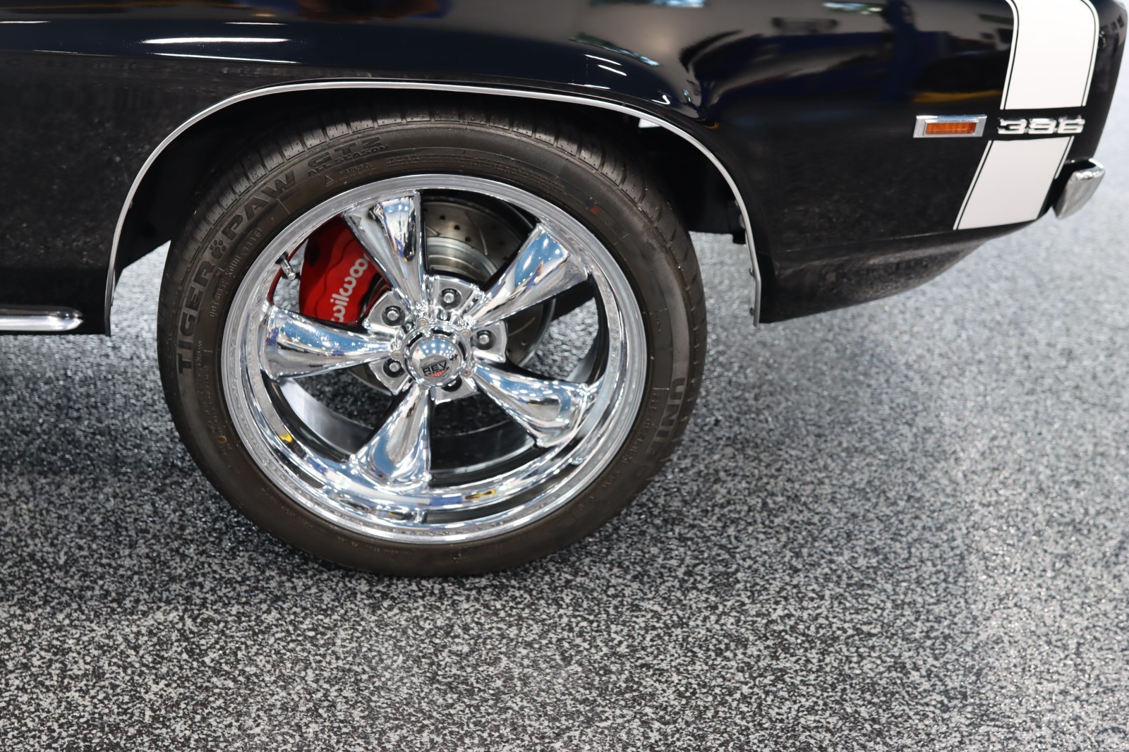 Chevrolet-Camaro-1969-Convertible-17