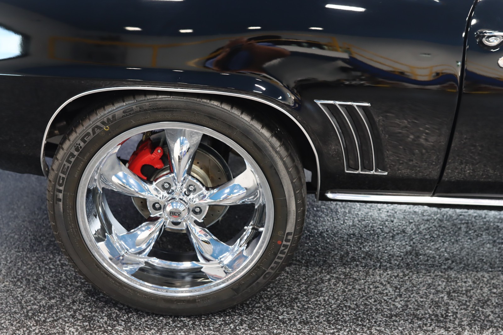 Chevrolet-Camaro-1969-Convertible-18