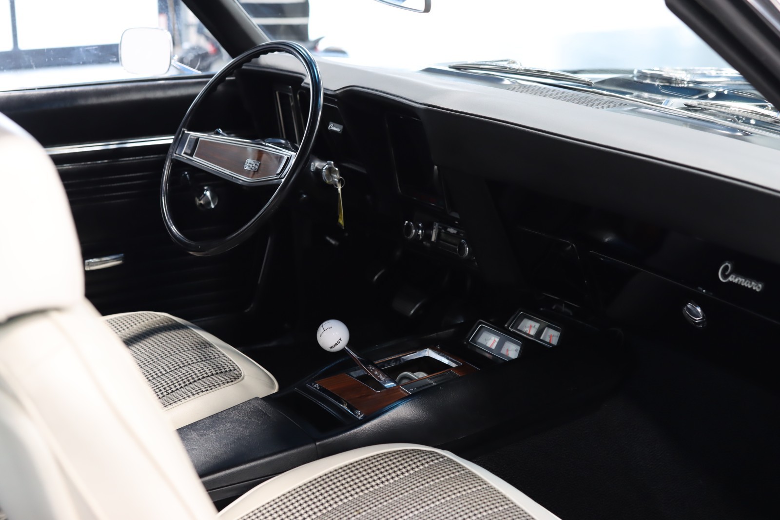 Chevrolet-Camaro-1969-Convertible-19