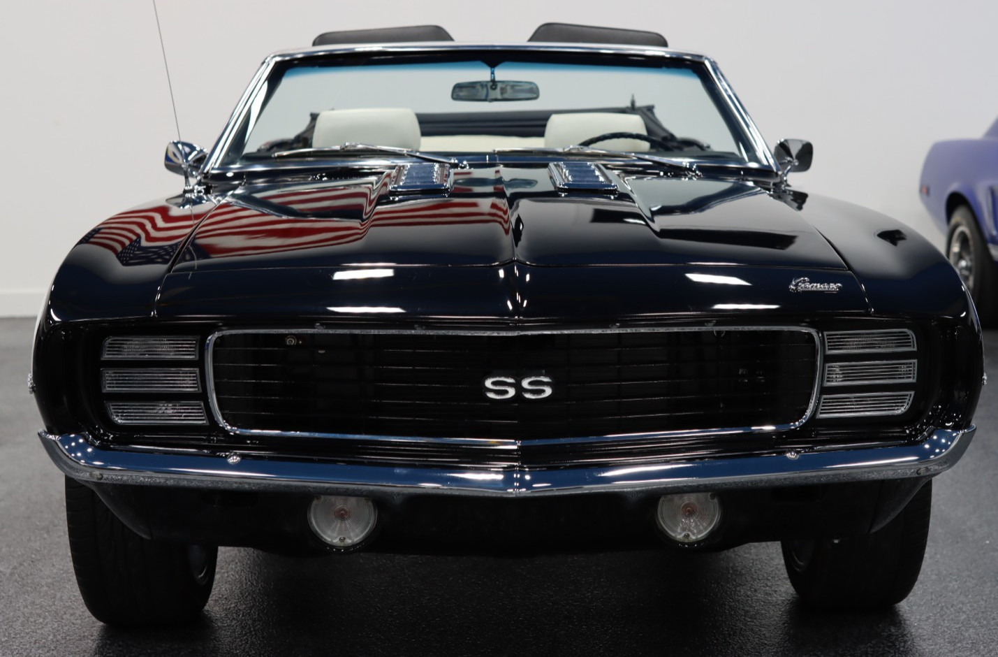 Chevrolet-Camaro-1969-Convertible-2