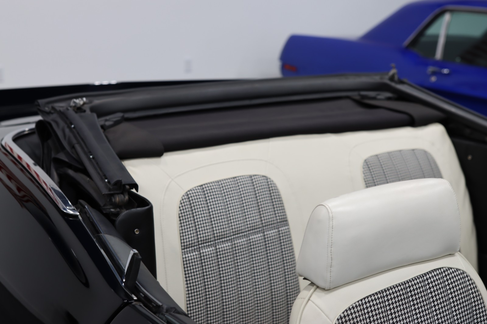 Chevrolet-Camaro-1969-Convertible-27