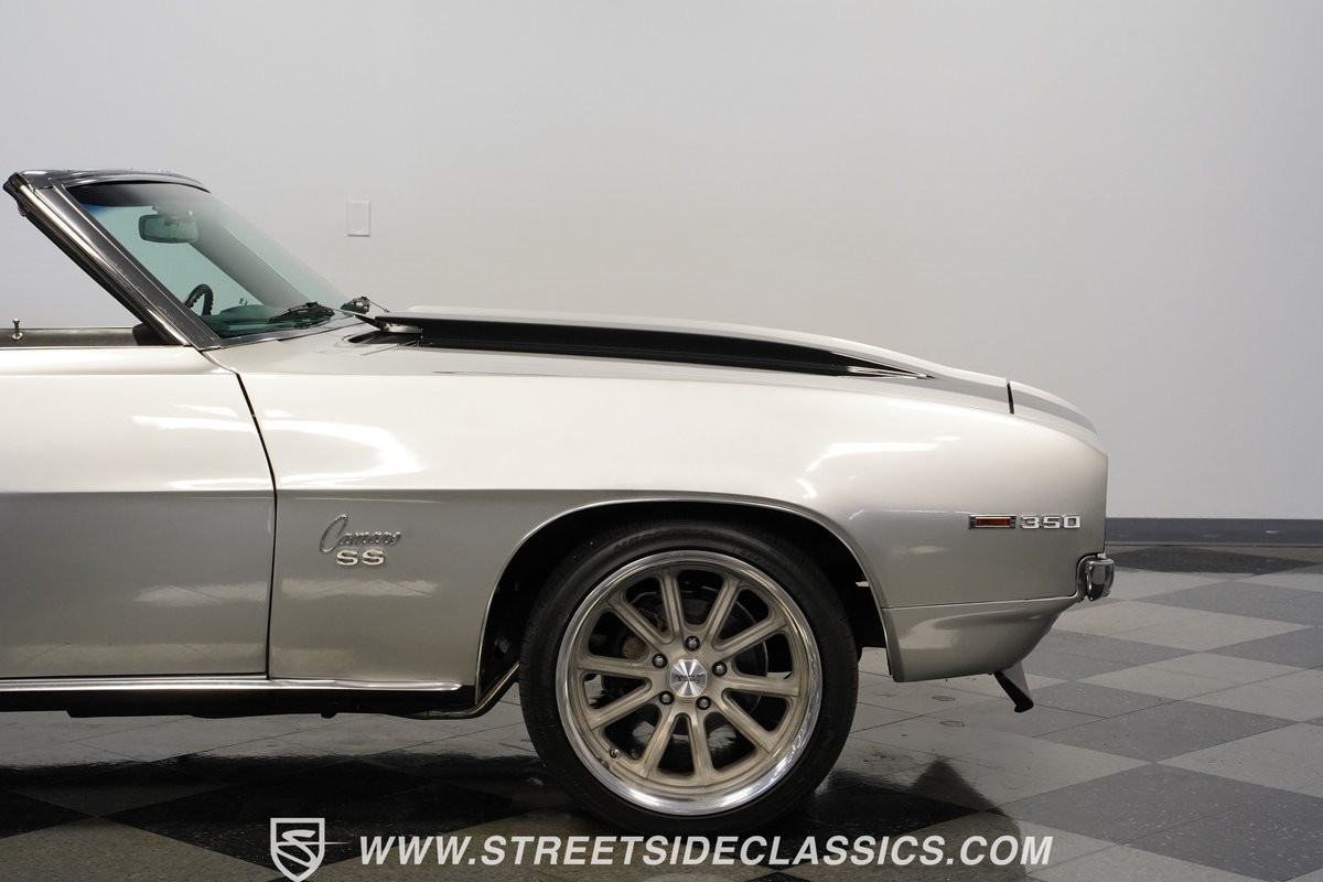 Chevrolet-Camaro-1969-Convertible-30