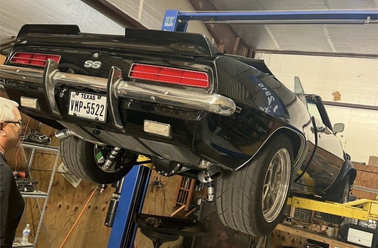 Chevrolet-Camaro-1969-Convertible-35