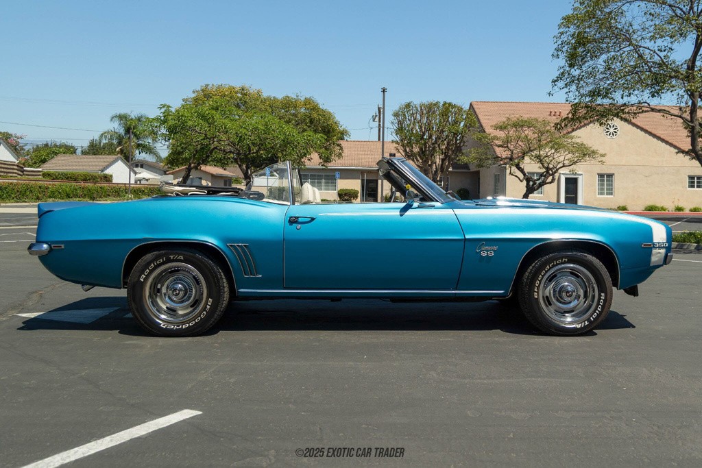 Chevrolet-Camaro-1969-Convertible-8