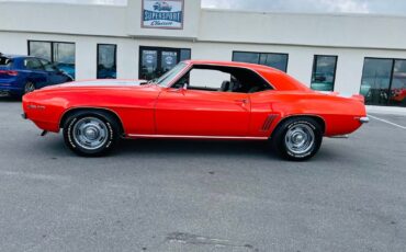 Chevrolet-Camaro-1969-Coupe-1