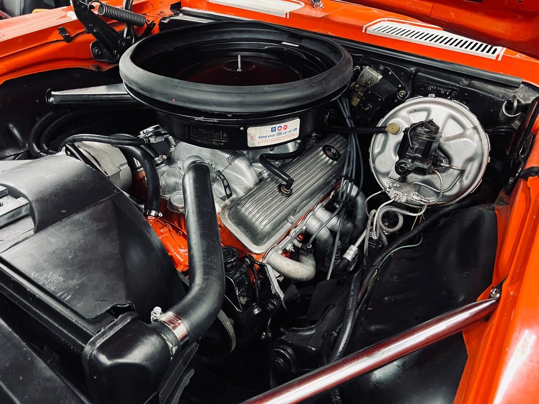 Chevrolet-Camaro-1969-Coupe-10