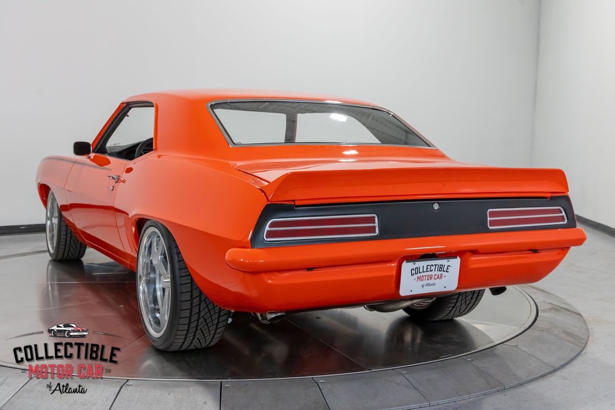 Chevrolet-Camaro-1969-Coupe-11