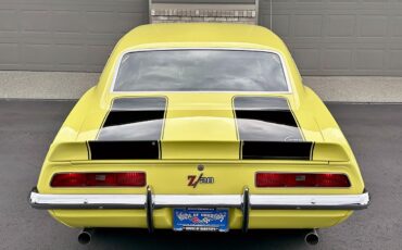 Chevrolet-Camaro-1969-Coupe-13